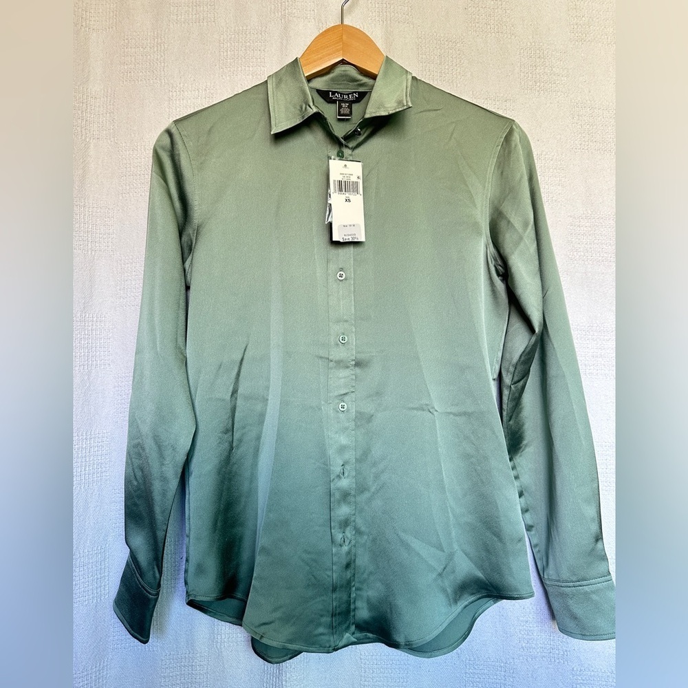 NWT Lauren Ralph Lauren Classic Fit Sage Button Up Blouse - Picture 9 of 9